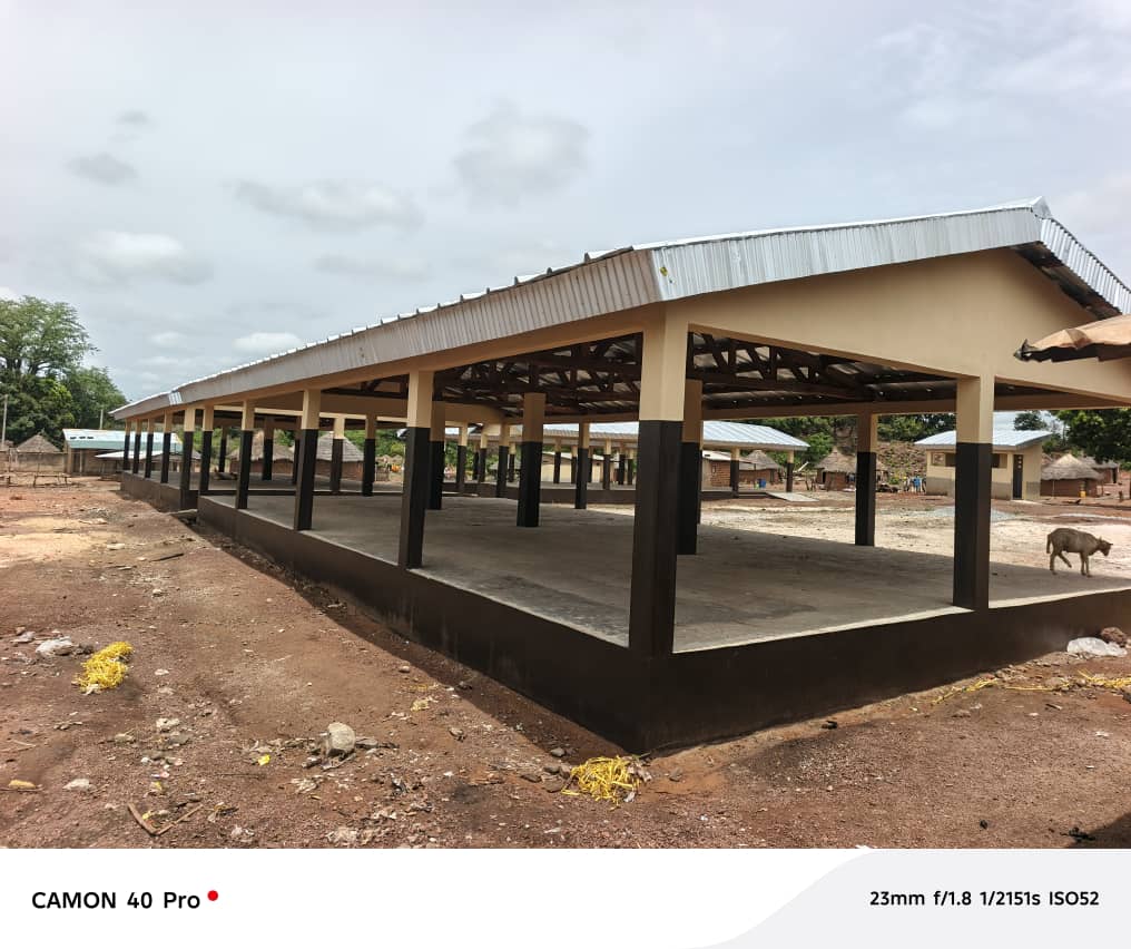 Construction d'un marché rural — Farala (Kabadougou) — vue 7